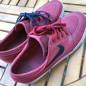 Men’s Red Canvas Nike Sneakers